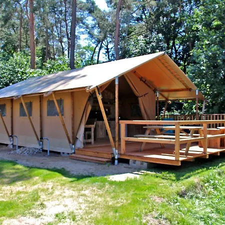 Safarizelte * Lychen