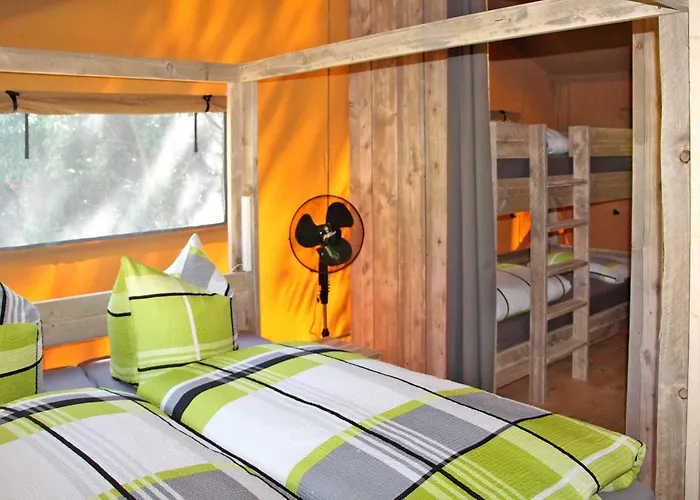 Camping Safarizelte *